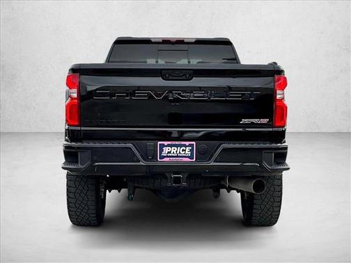 2024 Chevrolet Silverado 2500 4WD Crew Cab Standard Bed ZR2