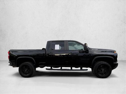 2024 Chevrolet Silverado 2500 4WD Crew Cab Standard Bed ZR2