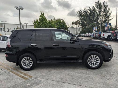 2023 Lexus GX 460 Premium