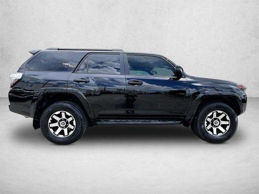 2024 Toyota 4Runner TRD Off Road