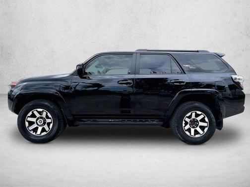 2024 Toyota 4Runner TRD Off Road
