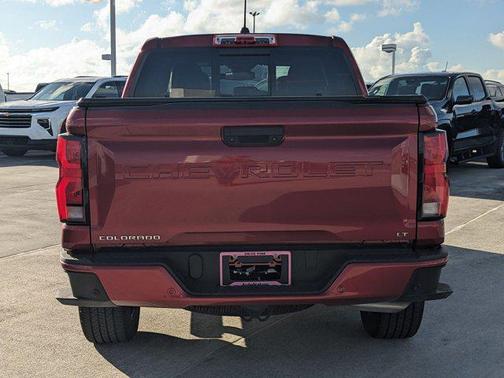2023 Chevrolet Colorado LT