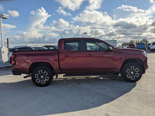 2023 Chevrolet Colorado LT