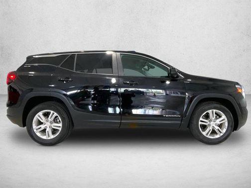 Ebony Twilight Metallic 2023 GMC Terrain SLE