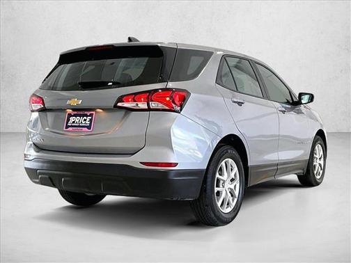 Sterling Gray Metallic 2024 Chevrolet Equinox LS