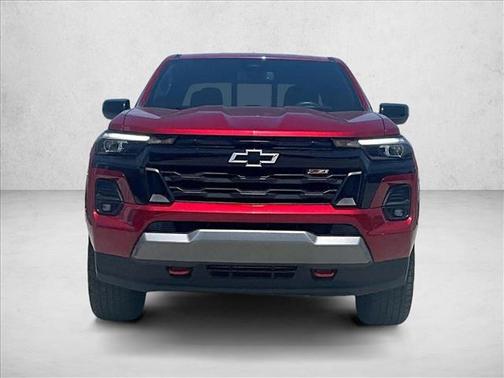 Radiant Red Tintcoat 2026 Chevrolet Colorado Z71