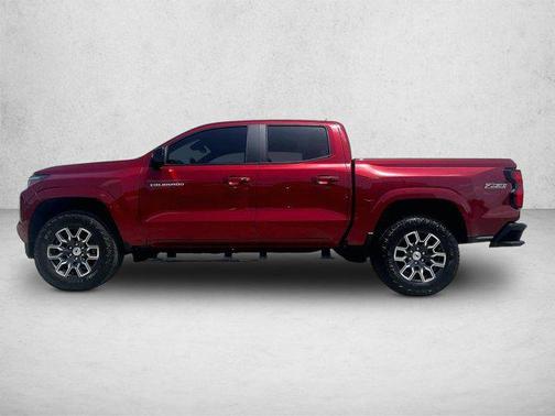 Radiant Red Tintcoat 2026 Chevrolet Colorado Z71