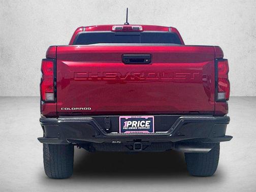 Radiant Red Tintcoat 2026 Chevrolet Colorado Z71