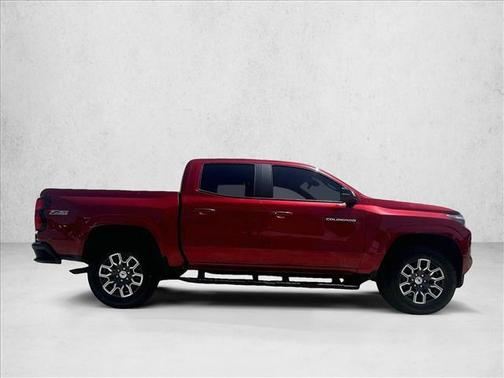Radiant Red Tintcoat 2026 Chevrolet Colorado Z71