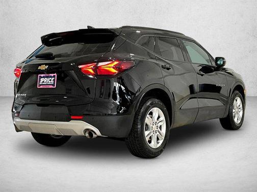 Black 2022 Chevrolet Blazer 2LT