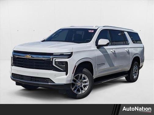 2025 Chevrolet Suburban LS