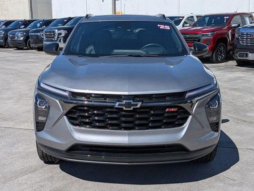 2025 Chevrolet Trax FWD 2RS