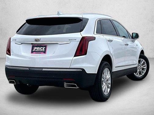 Crystal White Tricoat 2025 Cadillac XT5 Luxury