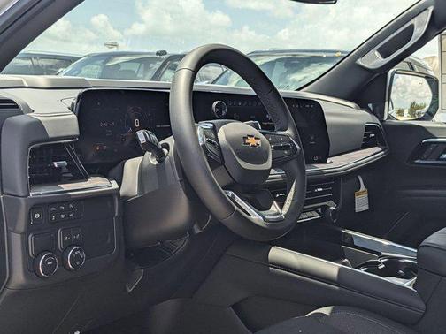 2025 Chevrolet Tahoe LS