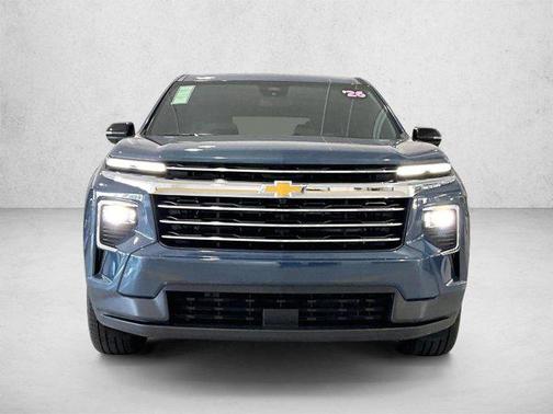 Lakeshore Blue Metallic 2026 Chevrolet Traverse LT