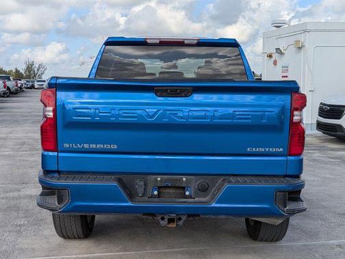 2023 Chevrolet Silverado 1500 Custom