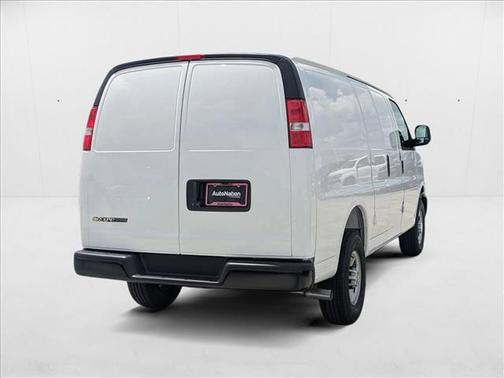 2025 Chevrolet Express 2500 RWD 2500 Regular Wheelbase WT