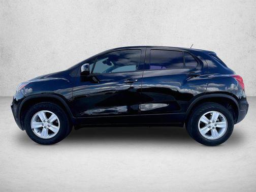 2022 Chevrolet Trax LS