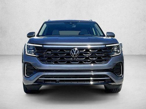 Platinum Gray Metallic 2024 Volkswagen Atlas 2.0T SEL Premium R-Line 4MOTION