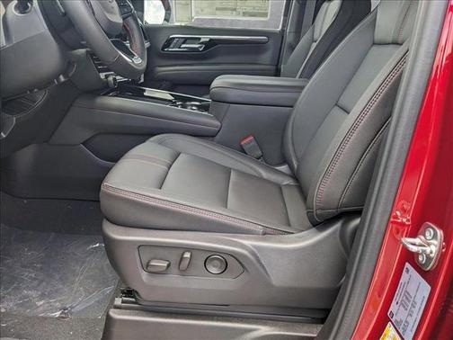 2025 Chevrolet Tahoe 2WD RST
