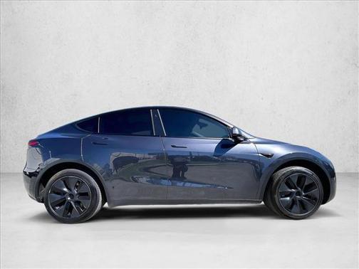 2025 Tesla Model Y Long Range Dual Motor Rear-Wheel Drive