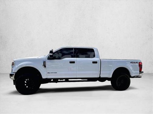 Oxford White 2022 Ford F-250 XLT