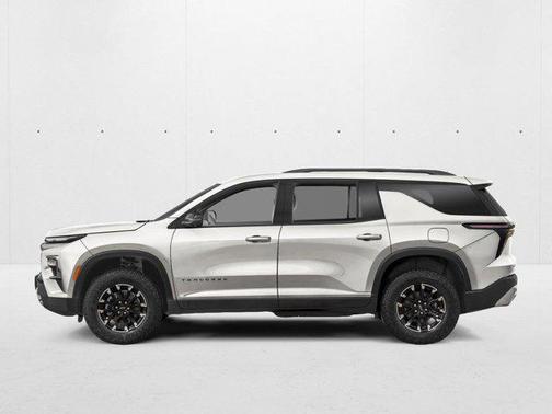 Polar White Tricoat 2026 Chevrolet Traverse AWD Z71