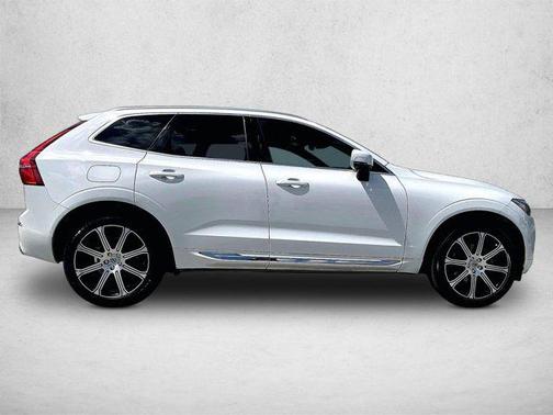 Ice White 2020 Volvo XC60 T5 Inscription