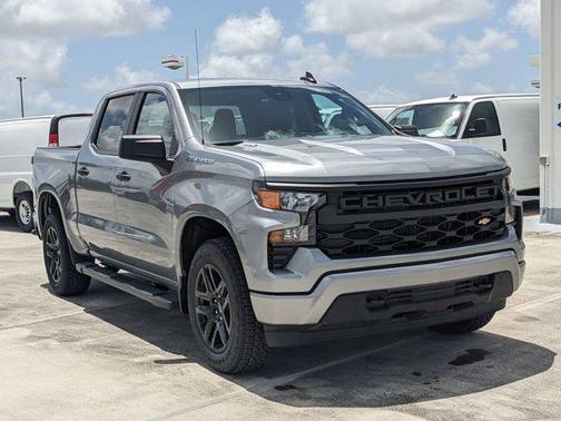 2025 Chevrolet Silverado 1500 Custom
