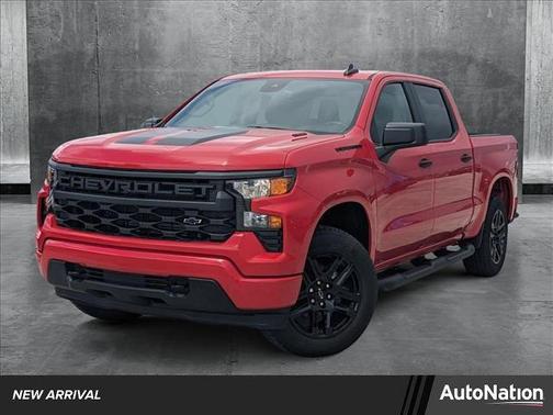 2025 Chevrolet Silverado 1500 Custom