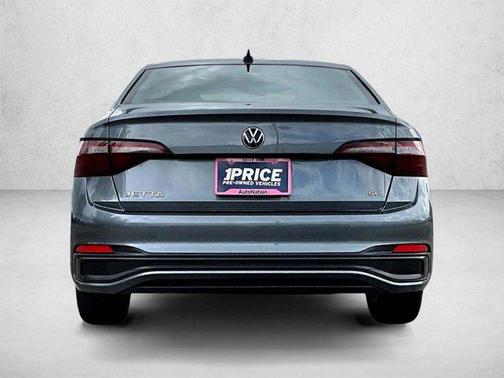 Silver/Gray 2024 Volkswagen Jetta 1.5T SE