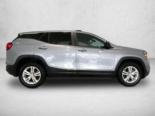 Sterling Metallic 2023 GMC Terrain SLE