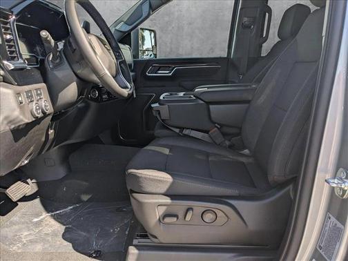 2025 Chevrolet Silverado 2500 LT