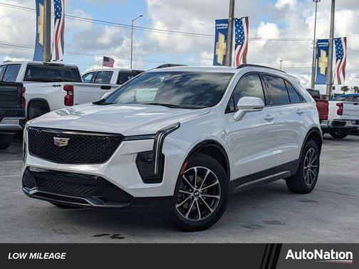 2024 Cadillac XT4 Sport