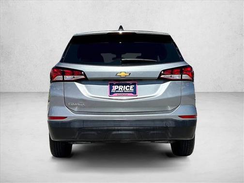 Sterling Gray Metallic 2024 Chevrolet Equinox LS