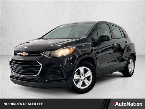 Mosaic Black Metallic 2019 Chevrolet Trax LS