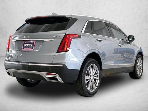Argent Silver Metallic 2024 Cadillac XT5 Premium Luxury
