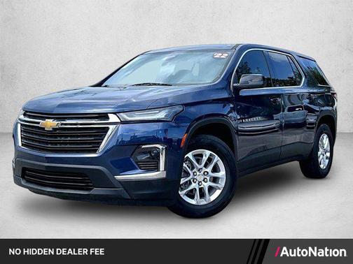 Northsky Blue Metallic 2022 Chevrolet Traverse LS