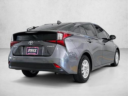 Magnetic Gray Metallic 2021 Toyota Prius LE