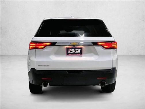Summit White 2022 Chevrolet Traverse LS