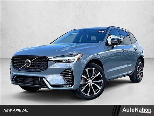 2024 Volvo XC60 B5 Plus Dark Theme