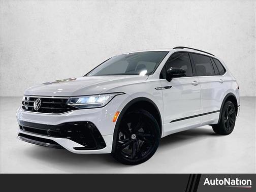 White 2024 Volkswagen Tiguan 2.0T SE R-Line Black