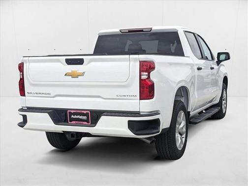 2025 Chevrolet Silverado 1500 Custom