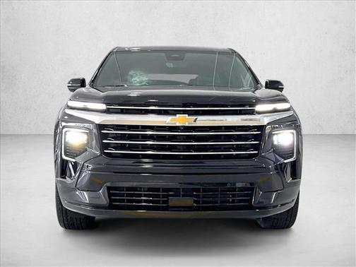 Mosaic Black Metallic 2025 Chevrolet Traverse High Country