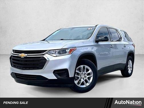 Silver Ice Metallic 2021 Chevrolet Traverse LS