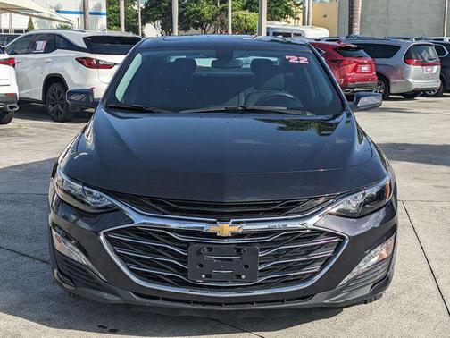 2022 Chevrolet Malibu FWD LT
