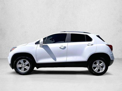 Summit White 2020 Chevrolet Trax LT
