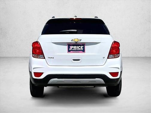 Summit White 2020 Chevrolet Trax LT