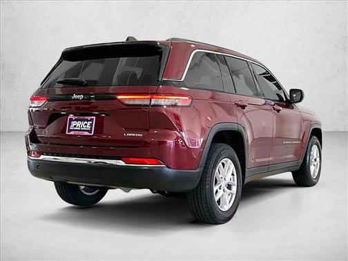 Velvet Red Pearlcoat 2023 Jeep Grand Cherokee Laredo