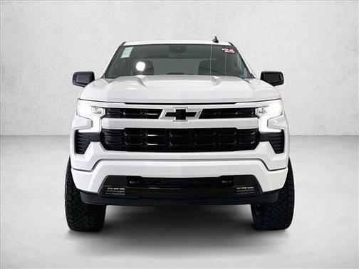 Summit White 2026 Chevrolet Silverado 1500 RST